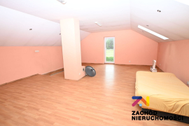 Budynek Socjalono-biurowy z magazynami na działce 2,32ha w miejscowości Racula na sprzedaż!!!